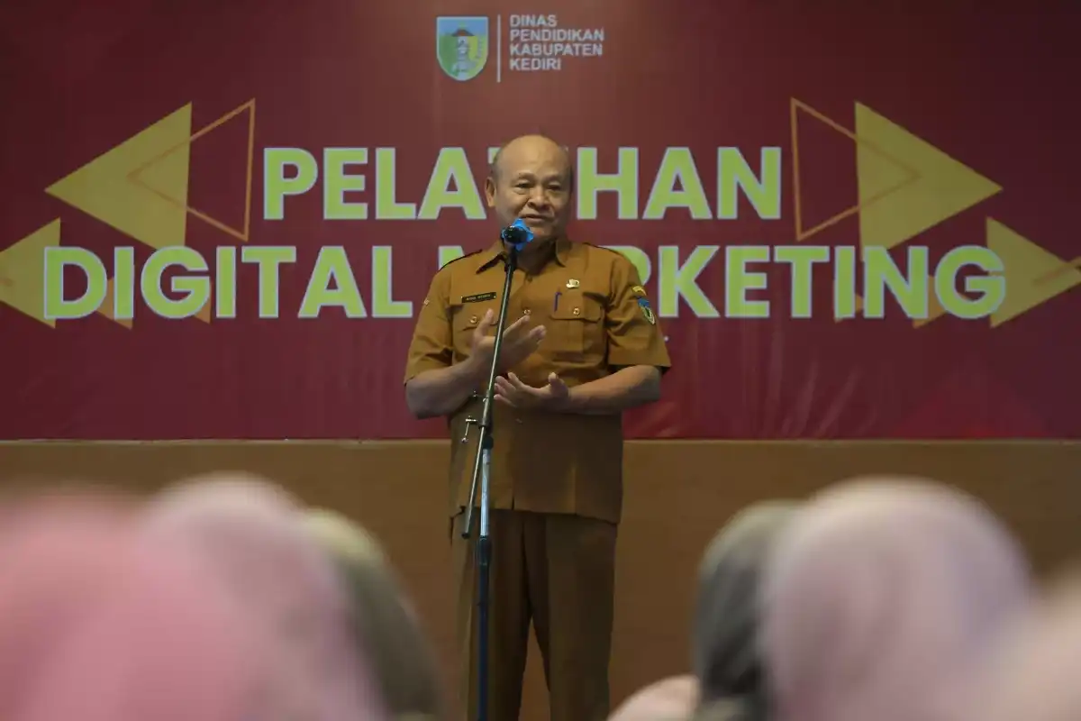 Pelatihan Digital Marketing Radar Kediri Institute bersama Dinas Pendidikan Kabupaten Kediri