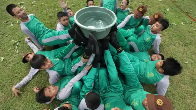 Keseruan outbound dan team building yang dikelola tim profesional RK Institute