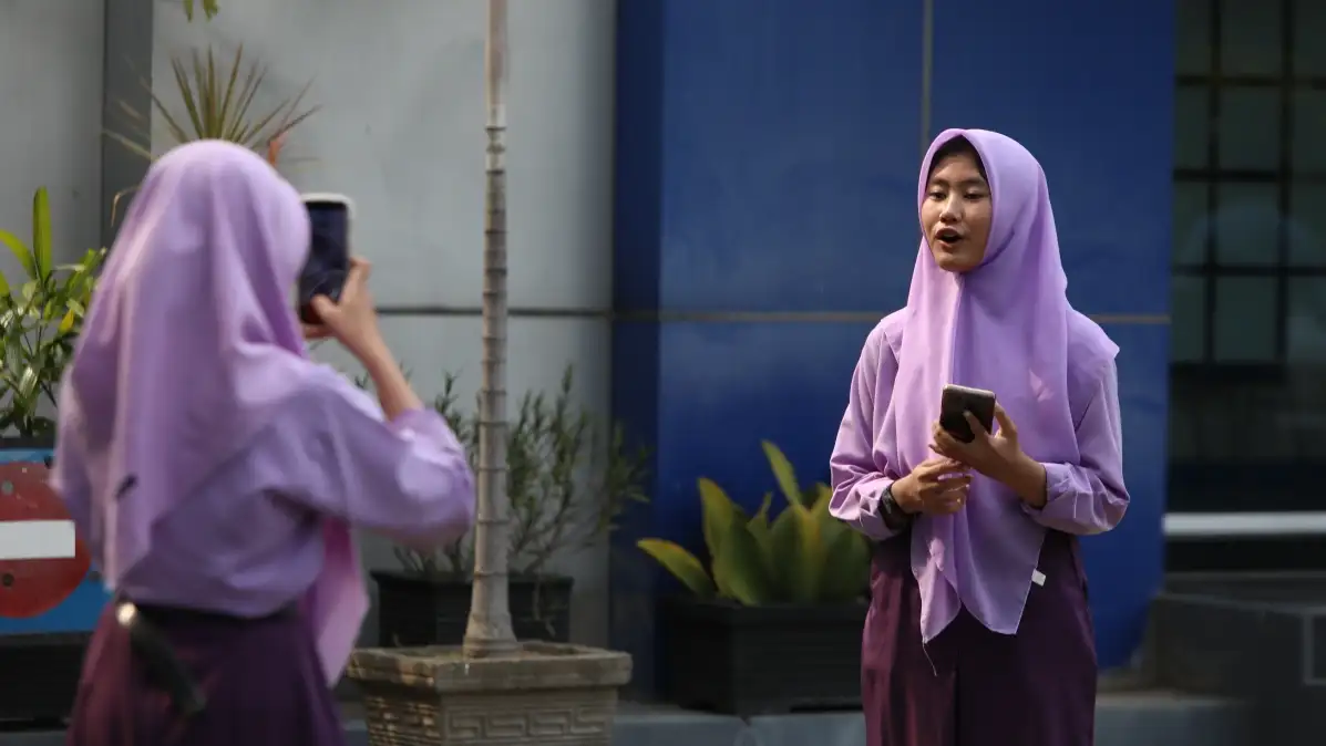 Pelatihan pengelolaan media sekolah dan kampus oleh Radar Kediri Institute